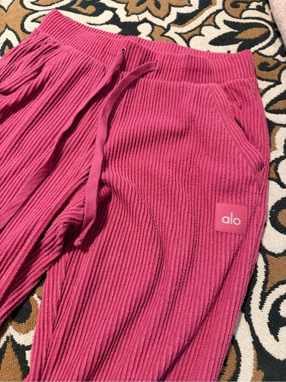 ALO Yoga soft ribbed